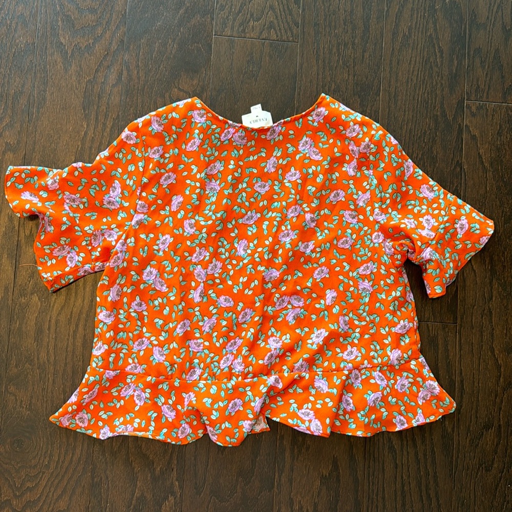Everly Orange and purple floral blouse size S - Picture 3 of 3